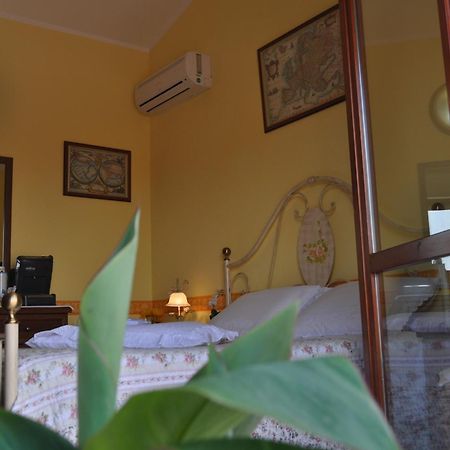 Ariedo Bed And Breakfast Capoterra Kültér fotó
